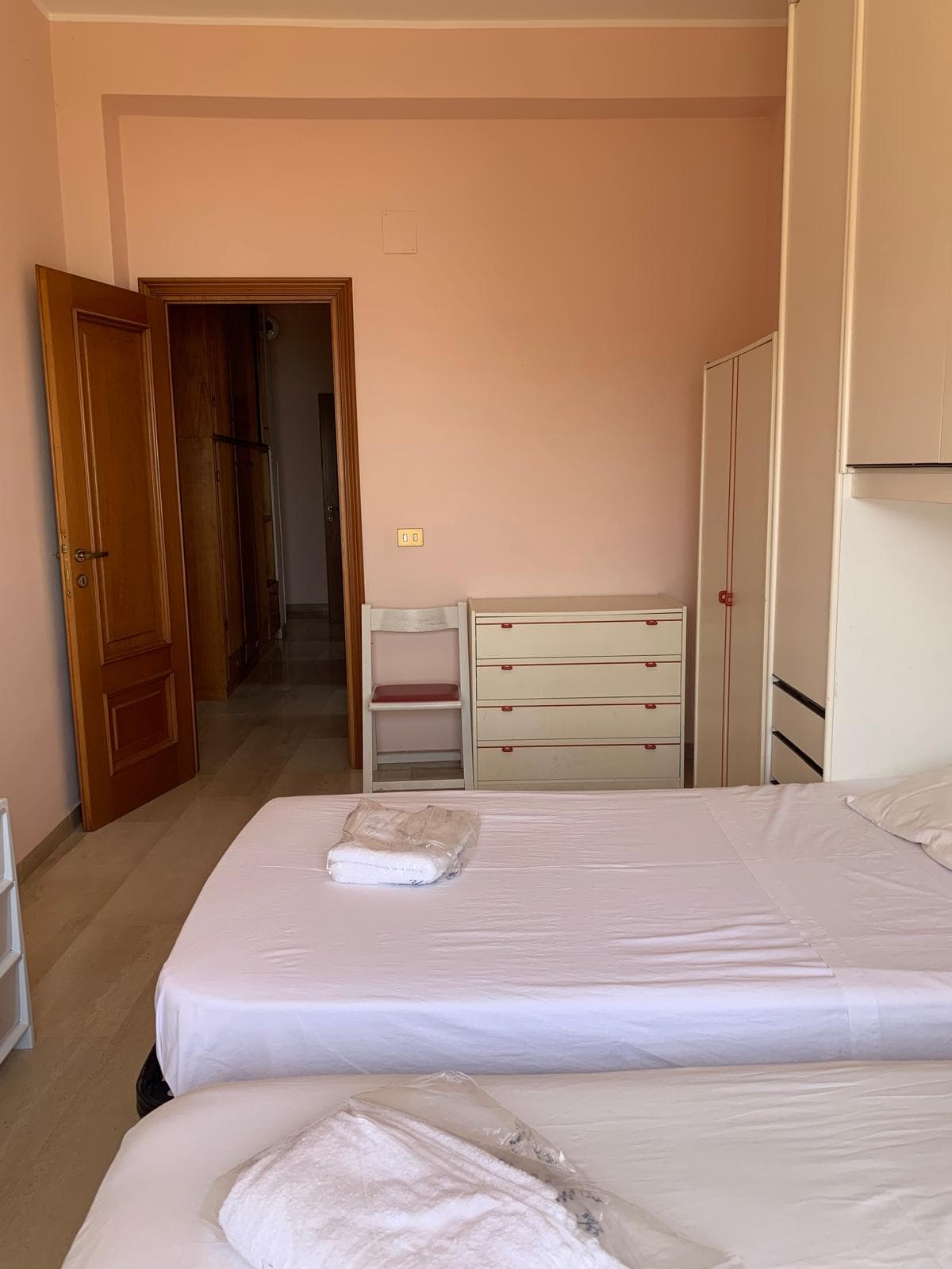 Appartamento spazioso con vista mare e castello - foto 13