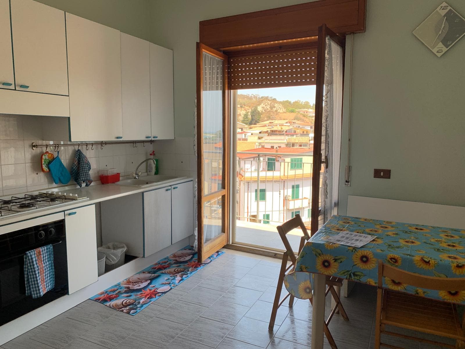 Appartamento spazioso con vista mare e castello - foto 15